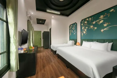 Suite familiar — Old Quarter Charm Hotel & Travel